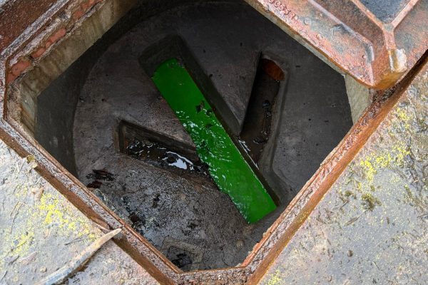 Dye testing to check drainage flow routes and pipe connections